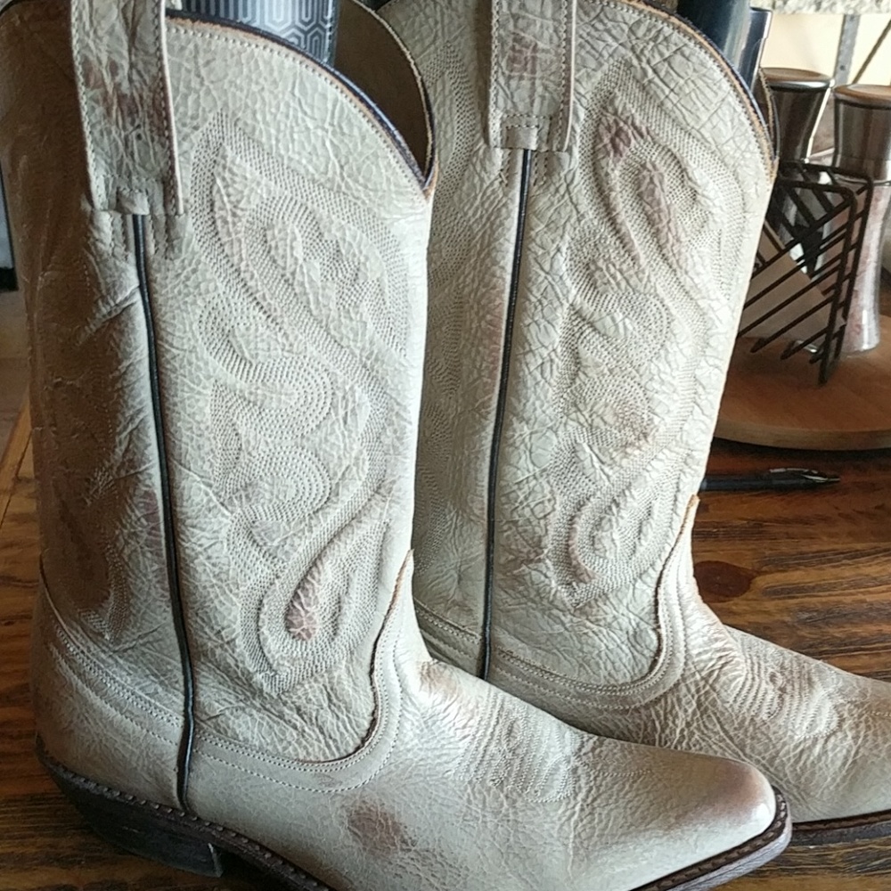 Bed Stu leather cowboy boots